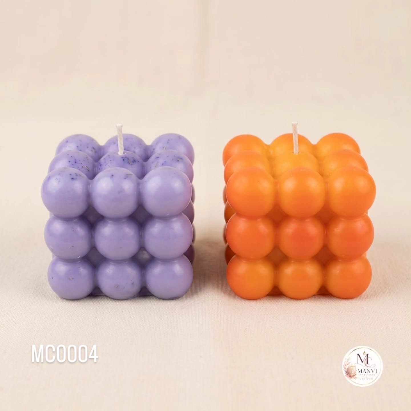 MC0004 - Aesthetic Bubble Cube Candle π«§β¨